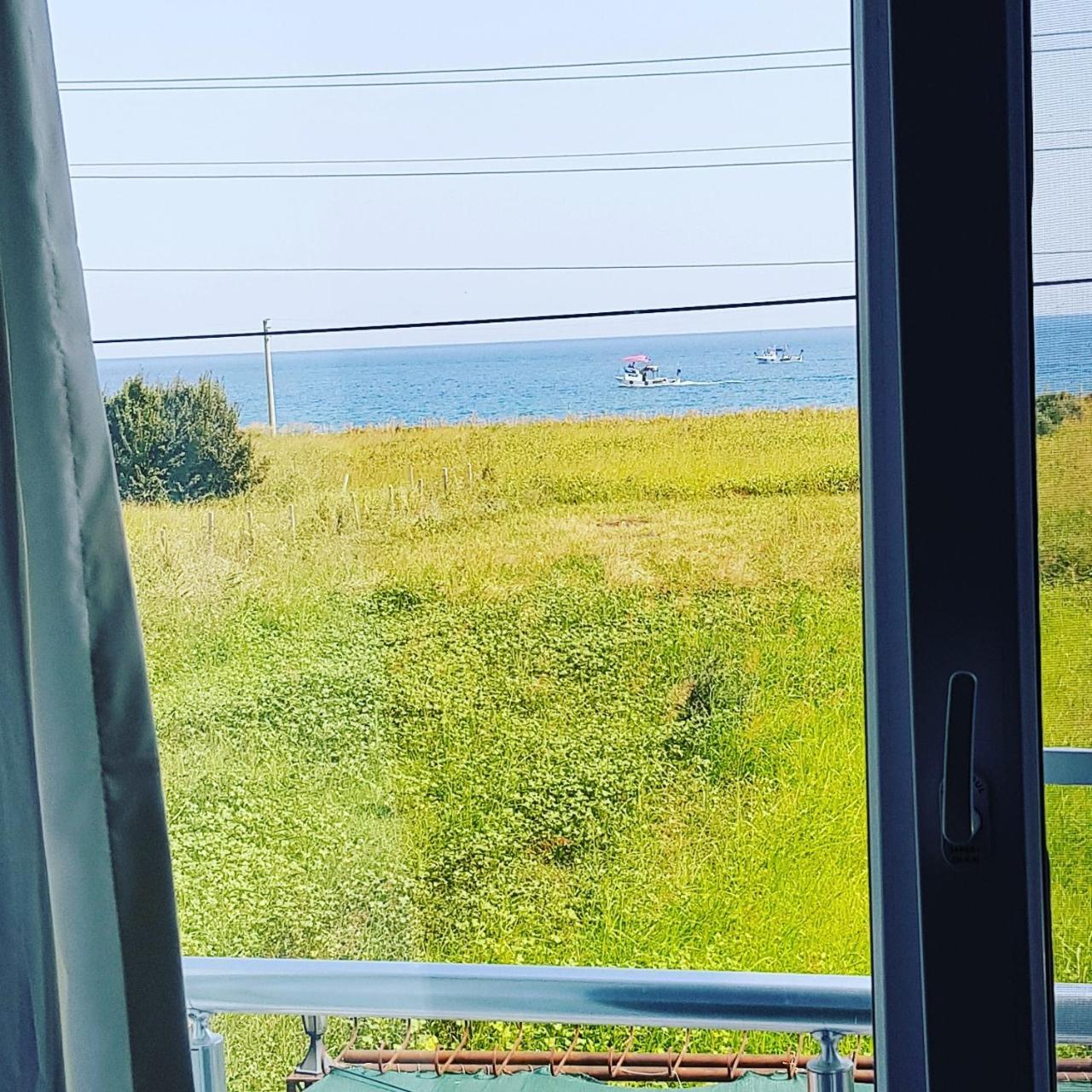 Akmonya Pansiyon Eriklice Eksteriør bilde
